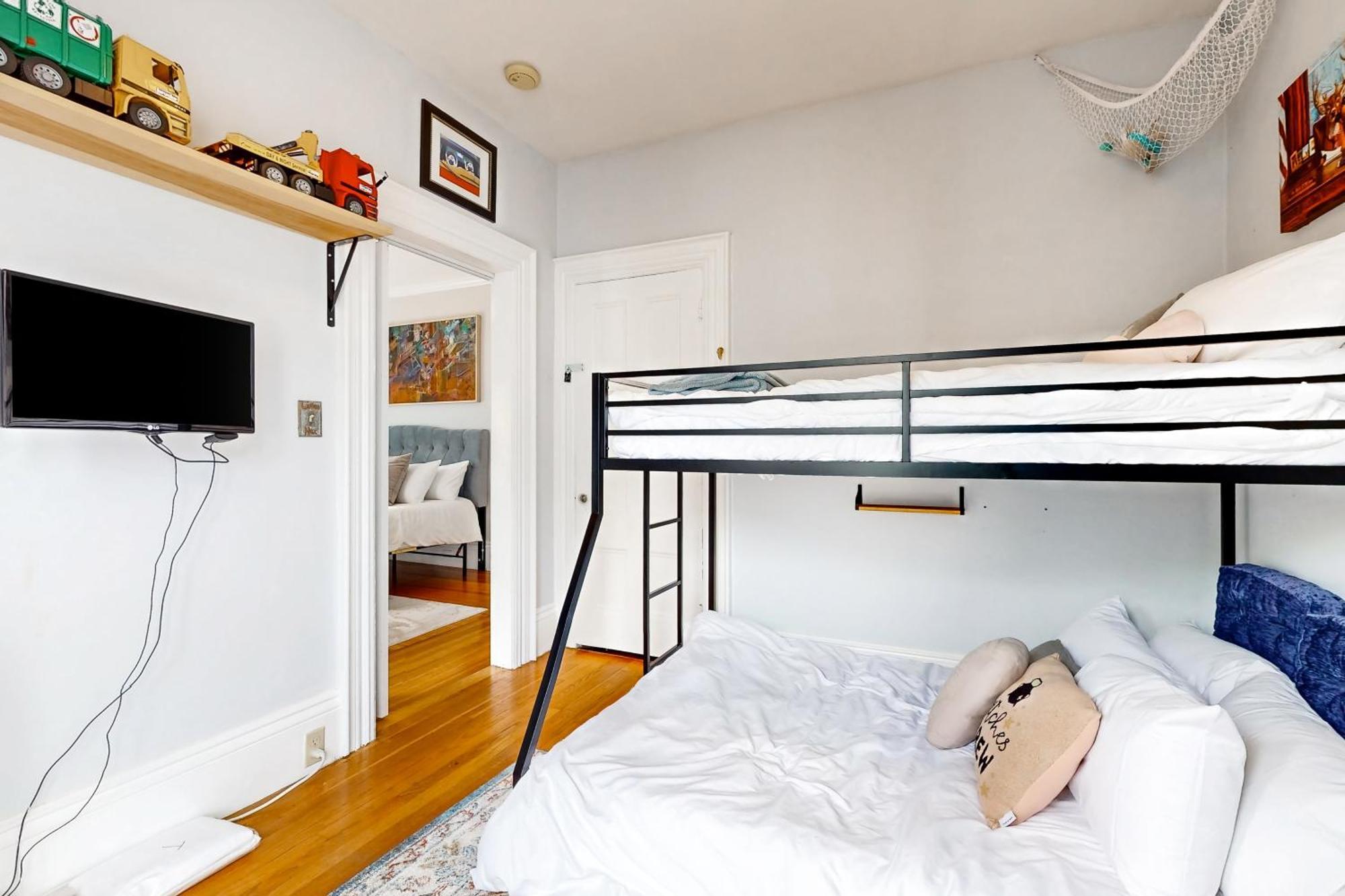 Appartamento Witchy Modern Salem Esterno foto